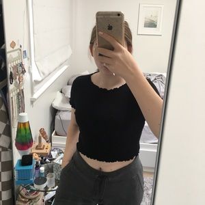 Brandy Melville Cropped Black Shirt